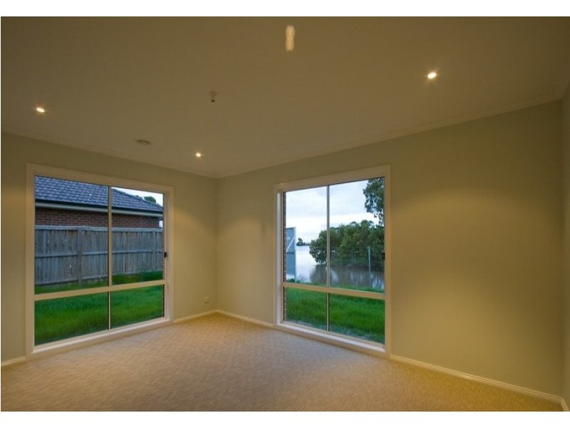 3 Amstel Mews, Cranbourne VIC 3977