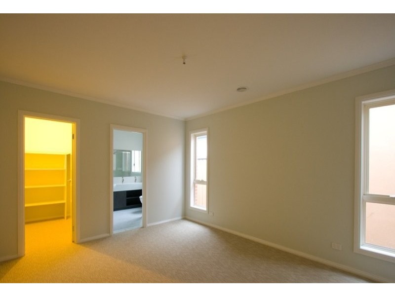 3 Amstel Mews, Cranbourne VIC 3977