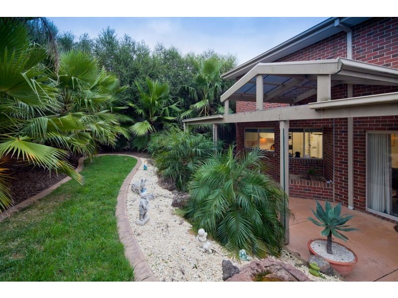 23 Harold Keys Drive, Narre Warren South VIC 3805