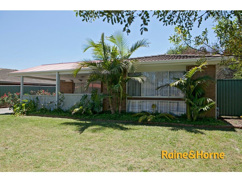 25 Endeavour Drive, Cranbourne North VIC 3977