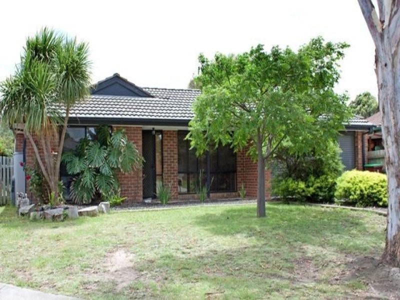 9 Swan Court, Narre Warren South VIC 3805