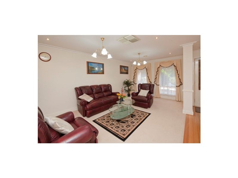 72 Littlecroft Avenue, Narre Warren South VIC 3805