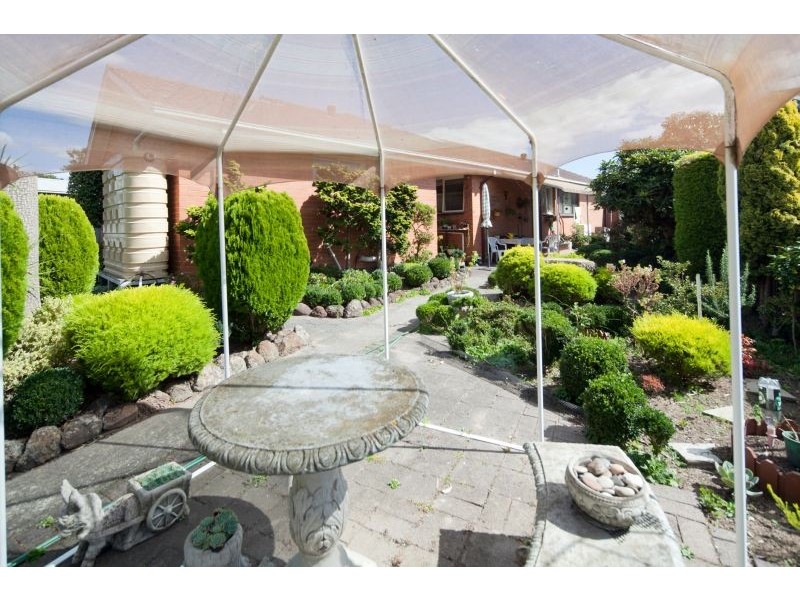 10 Bride Avenue, Hampton Park VIC 3976