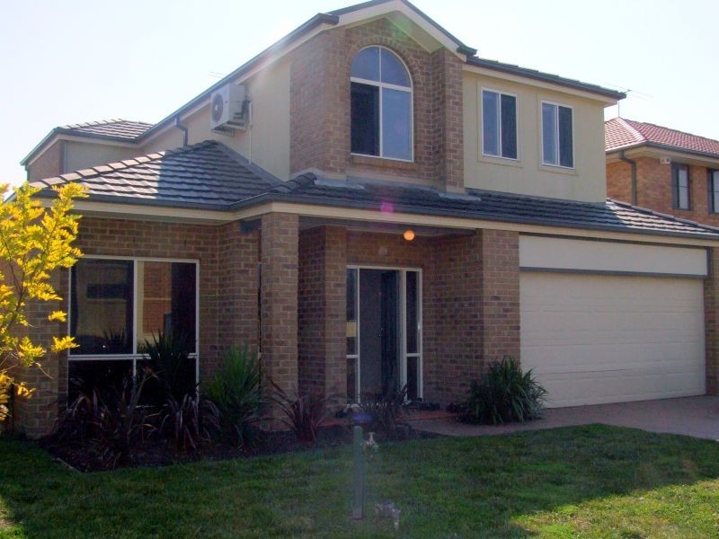 10 Penrose Drive, Narre Warren South VIC 3805