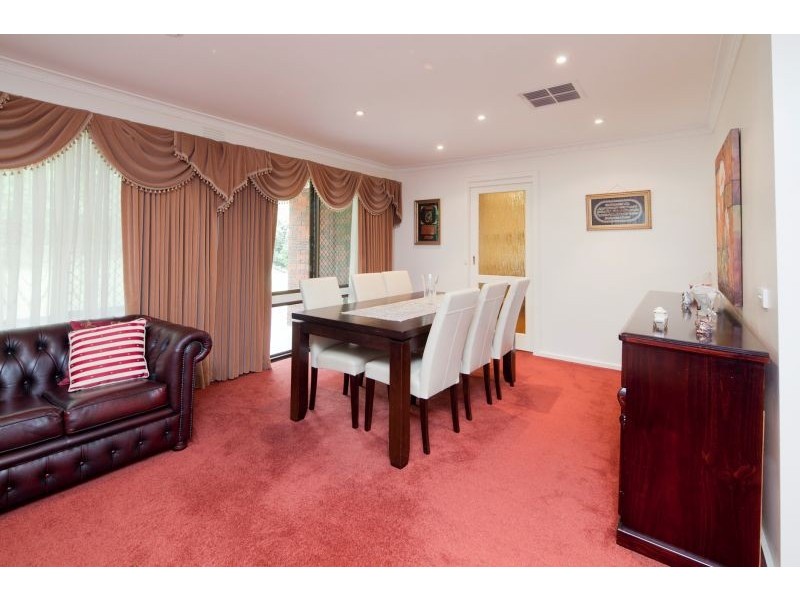 11 Alvanley Court, Mulgrave VIC 3170