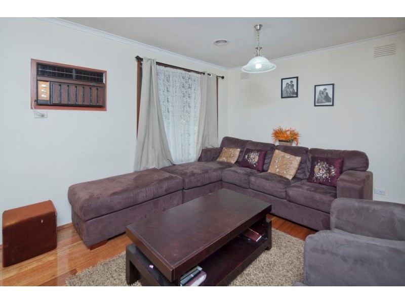 20 Hampton Drive, Hampton Park VIC 3976