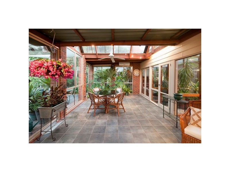 328 Pound Road, Narre Warren South VIC 3805