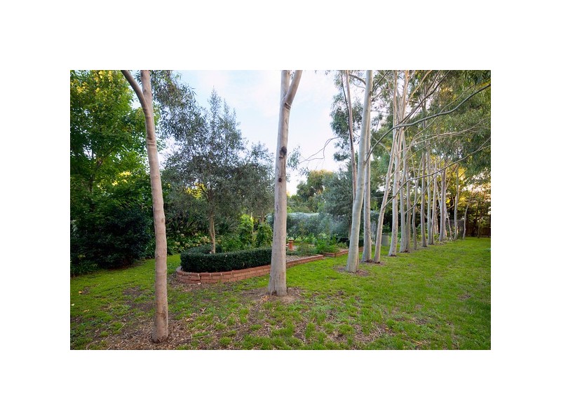 328 Pound Road, Narre Warren South VIC 3805