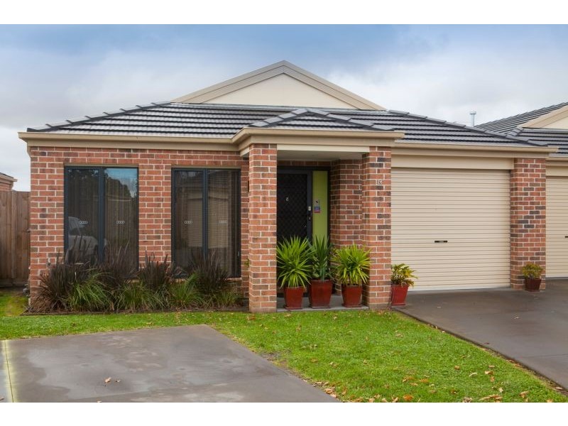UNIT 6 81-83 Frawley Road, Hallam VIC 3803