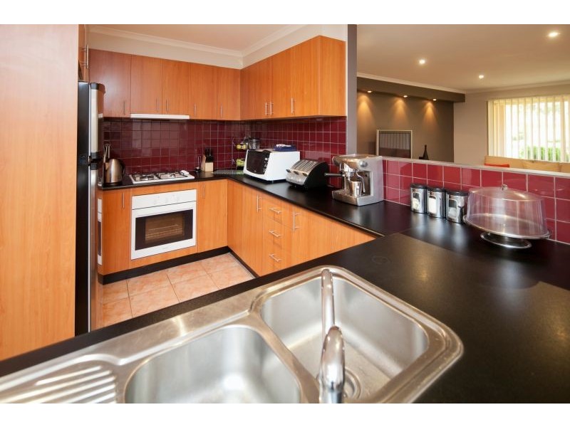 5 Provence Place, Narre Warren South VIC 3805