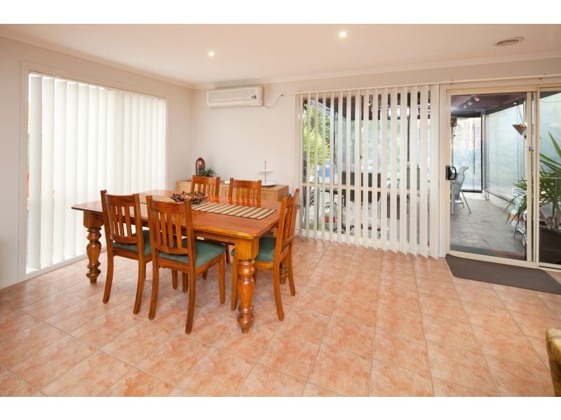 5 Provence Place, Narre Warren South VIC 3805