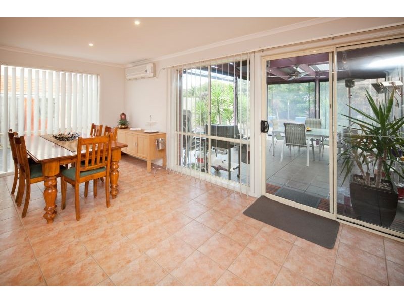 5 Provence Place, Narre Warren South VIC 3805