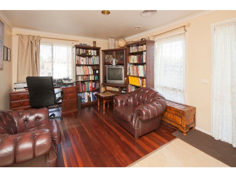 55 Strathaird Drive, Narre Warren South VIC 3805