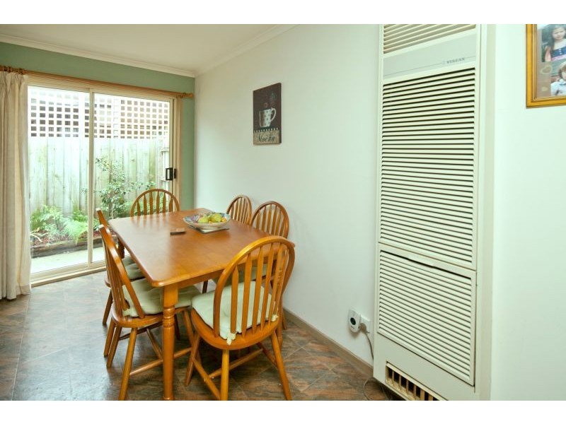 5 Glenleigh Court, Cranbourne North VIC 3977