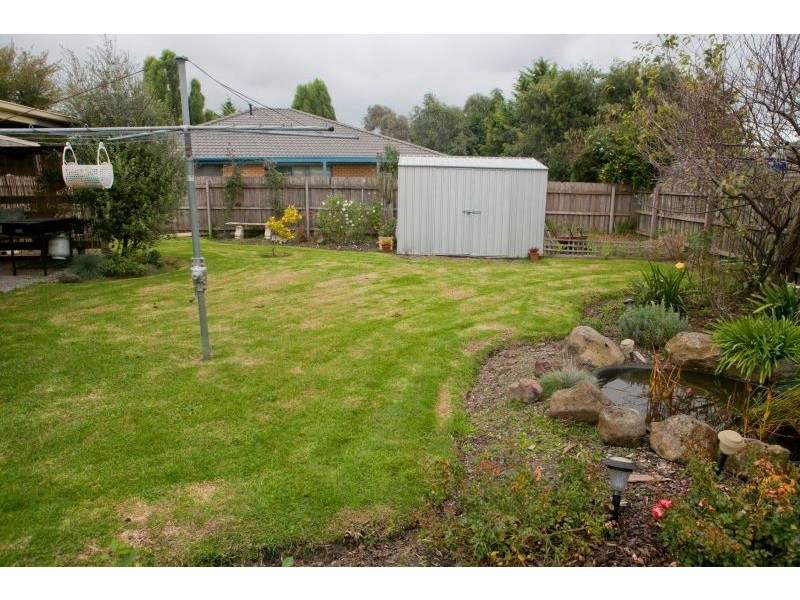 5 Glenleigh Court, Cranbourne North VIC 3977