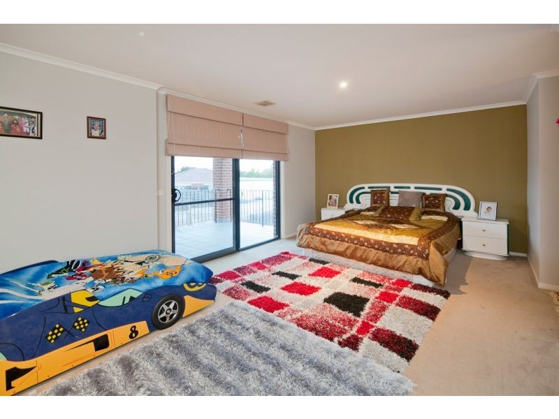 13 Ernest Crescent, Narre Warren South VIC 3805
