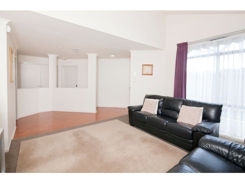13 Quail Court, Narre Warren South VIC 3805