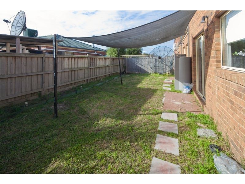 28 Amhurst Drive, Narre Warren South VIC 3805