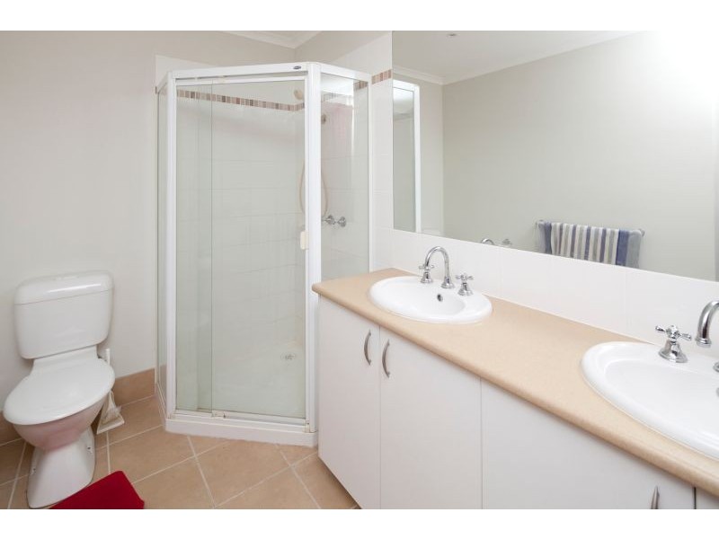 28 Amhurst Drive, Narre Warren South VIC 3805