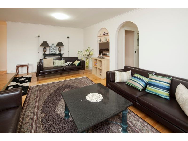 10 Prospect Hill Rd, Narre Warren VIC 3805