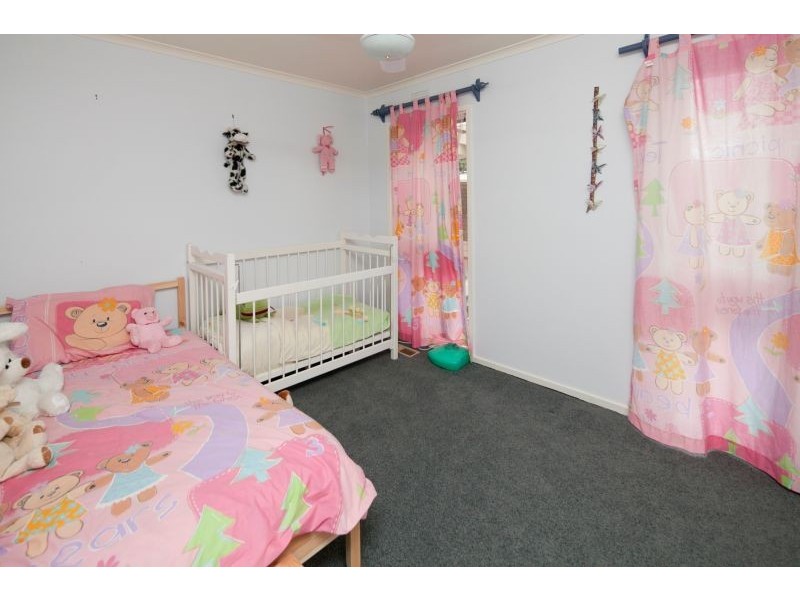 10 Prospect Hill Rd, Narre Warren VIC 3805