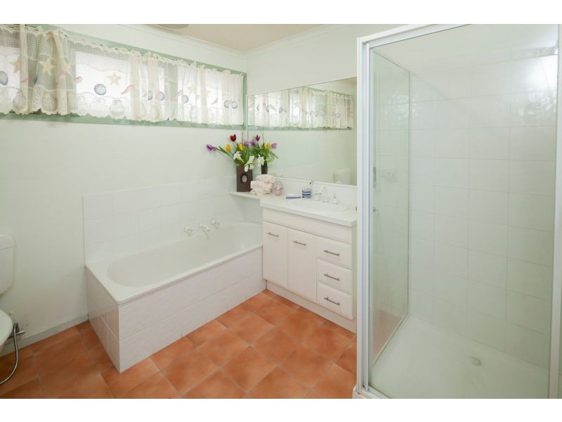 10 Prospect Hill Rd, Narre Warren VIC 3805