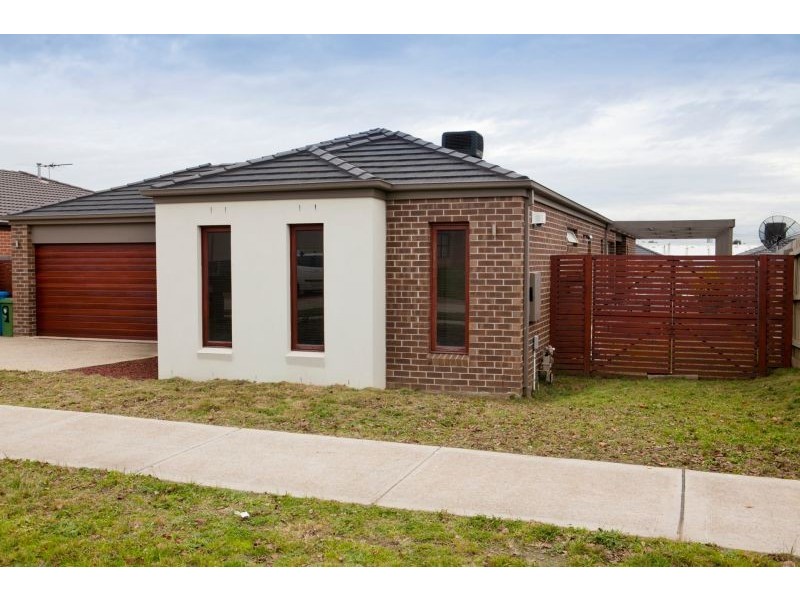 9 Buster Court, Narre Warren South VIC 3805