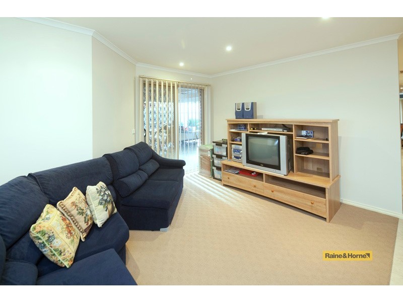 6 Jude Place, Narre Warren South VIC 3805