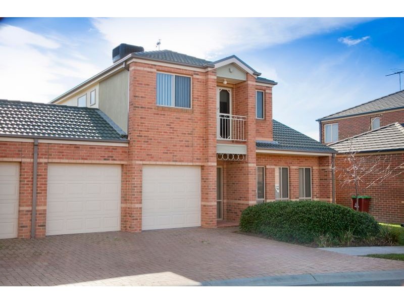 14 Penrose Drive, Narre Warren South VIC 3805