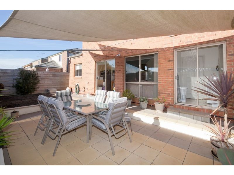 14 Penrose Drive, Narre Warren South VIC 3805