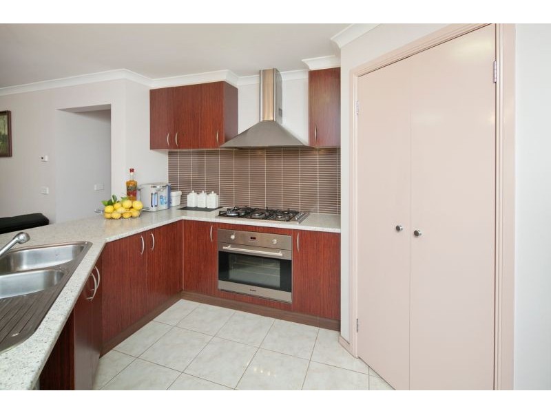 8 Buster Court, Narre Warren South VIC 3805