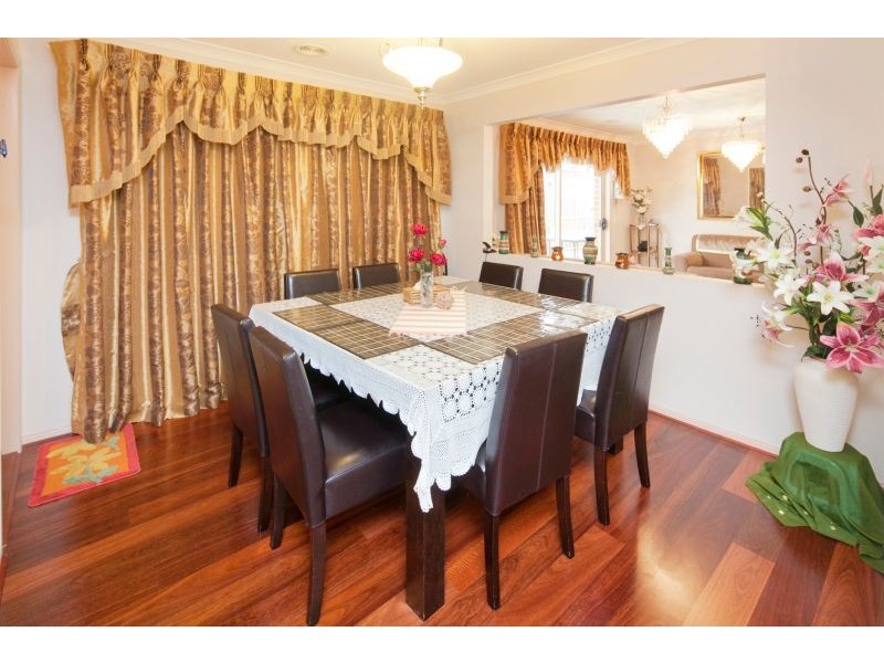 8 Buster Court, Narre Warren South VIC 3805