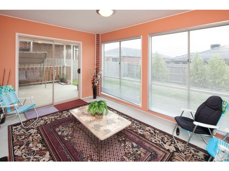 8 Buster Court, Narre Warren South VIC 3805