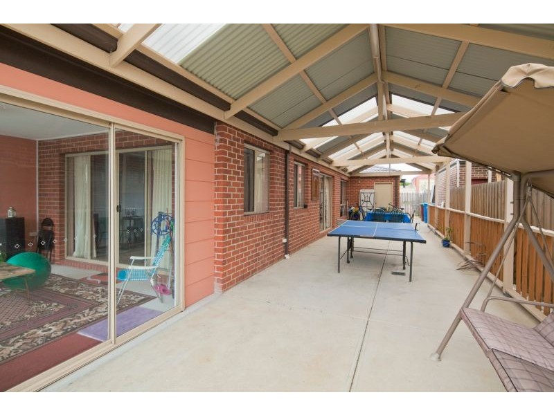 8 Buster Court, Narre Warren South VIC 3805