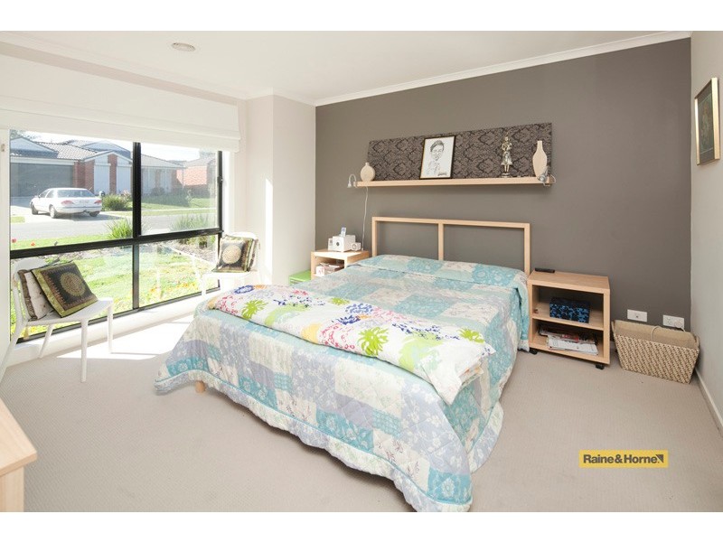 UNIT 6/9 Carly Close, Narre Warren South VIC 3805