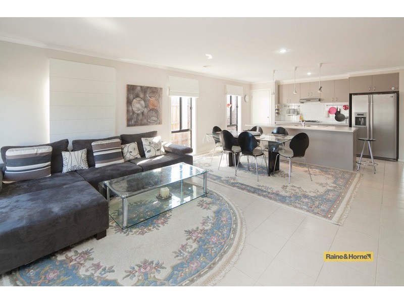 UNIT 6/9 Carly Close, Narre Warren South VIC 3805