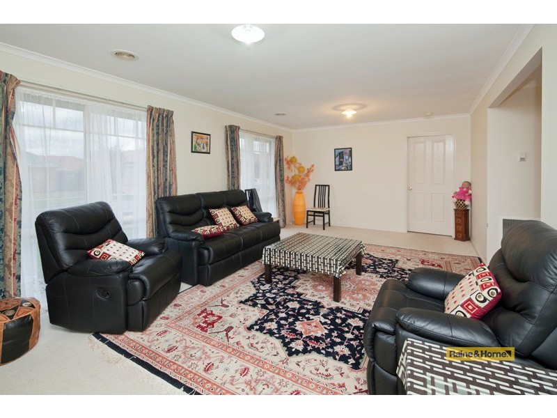 26 Harrington Drive, Narre Warren South VIC 3805