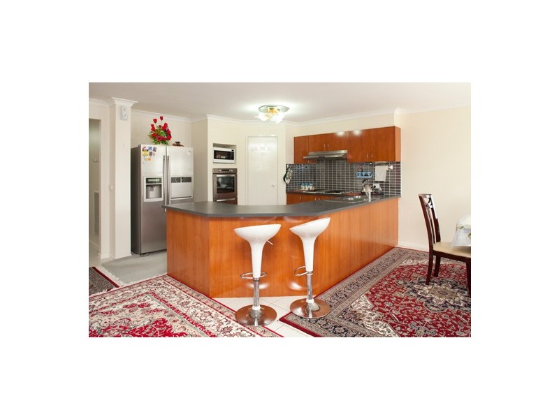 6 Blandford Crescent, Narre Warren South VIC 3805