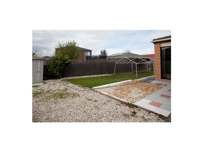 6 Blandford Crescent, Narre Warren South VIC 3805