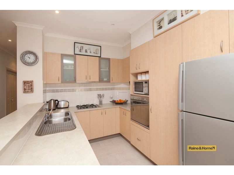 45 Amhurst Drive, Narre Warren South VIC 3805