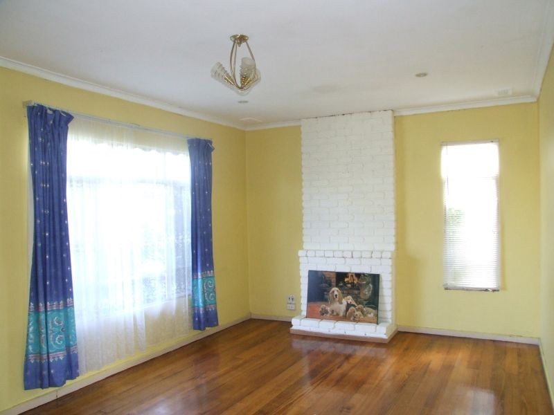 5 Page Court, Dandenong North VIC 3175