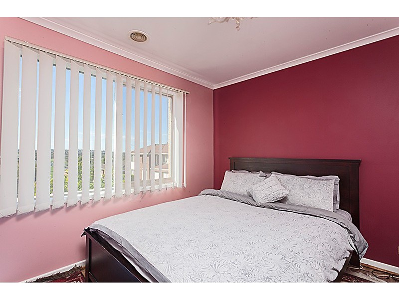 6 Norisha Court, Dandenong North VIC 3175