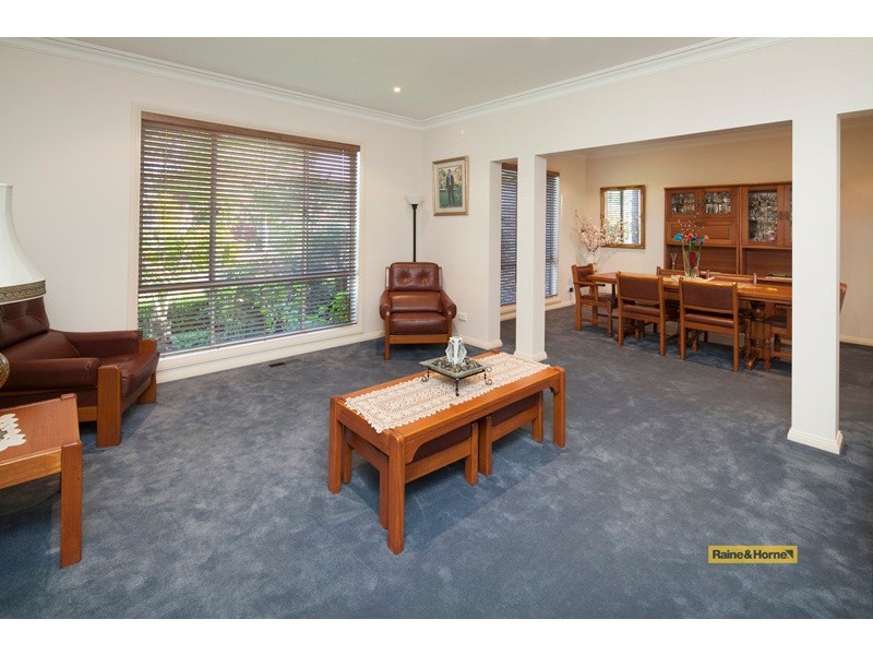 5 Galloway Drive, Narre Warren South VIC 3805