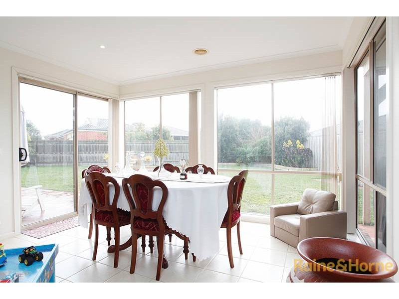 18 Drovers Retreat, Narre Warren South VIC 3805