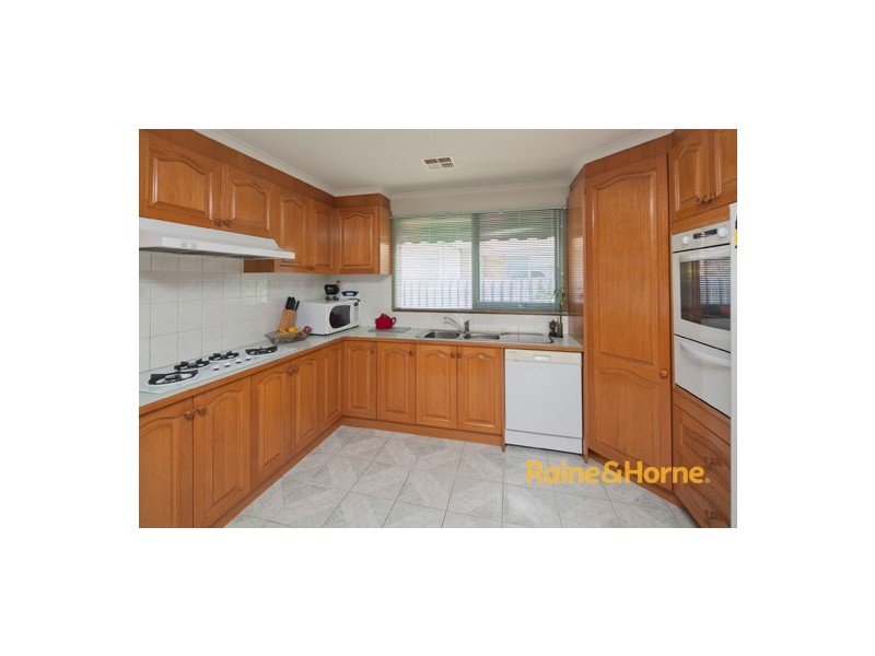 18 Dewsbury Court, Narre Warren South VIC 3805