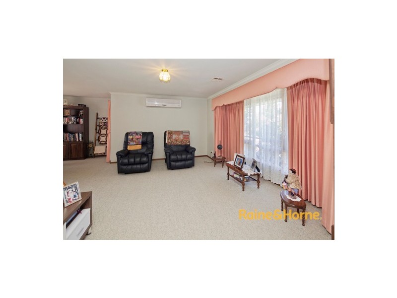 18 Dewsbury Court, Narre Warren South VIC 3805