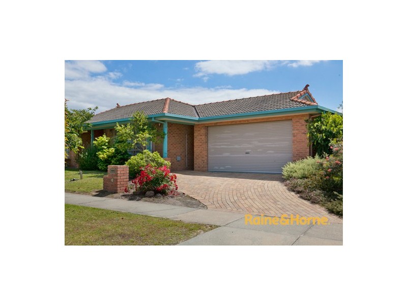 18 Dewsbury Court, Narre Warren South VIC 3805