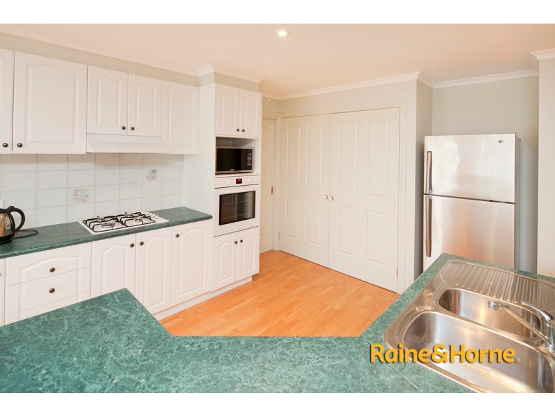 24 Bella Cres, Hallam VIC 3803
