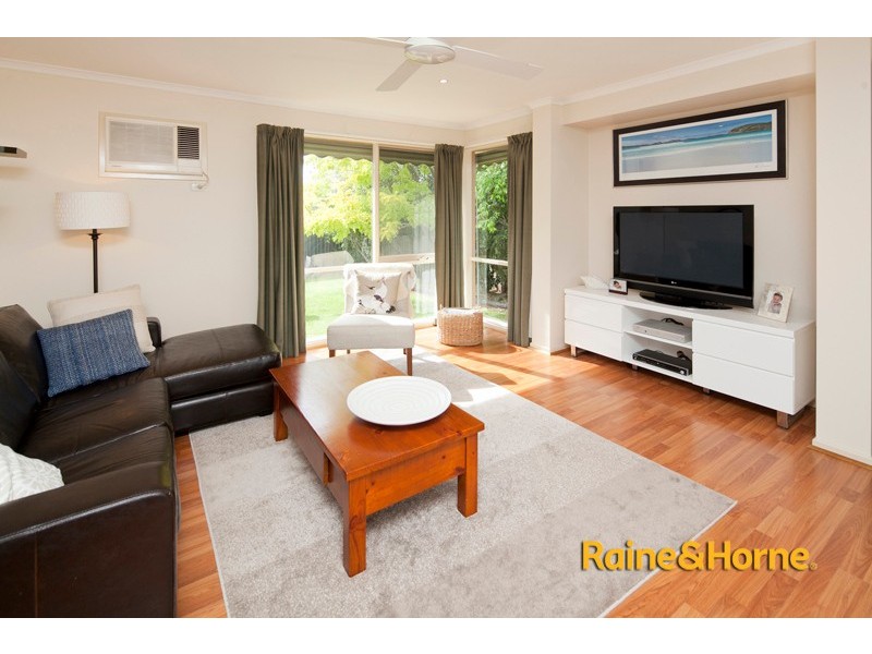 19 Moonbeam Close, Narre Warren South VIC 3805