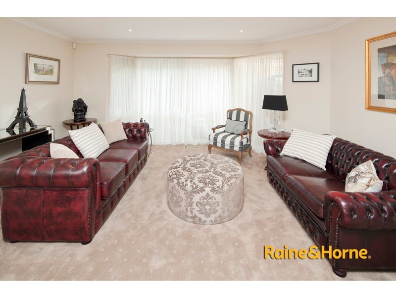 19 Moonbeam Close, Narre Warren South VIC 3805